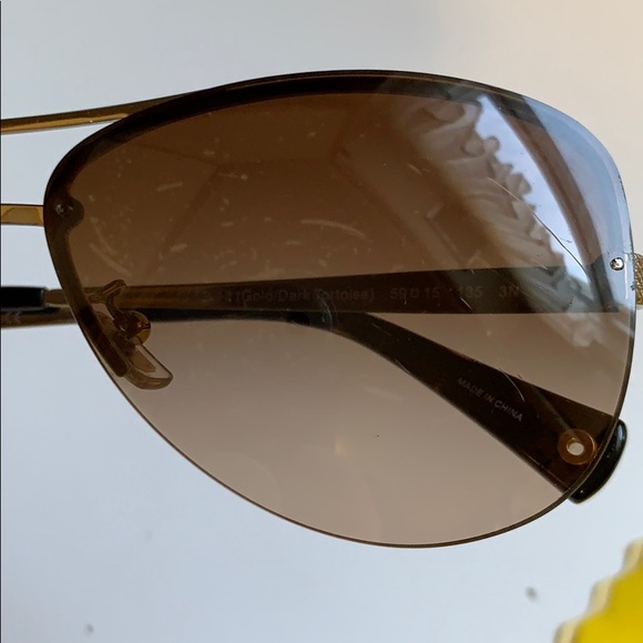 Coach sunglasses - Picture 4 of 7